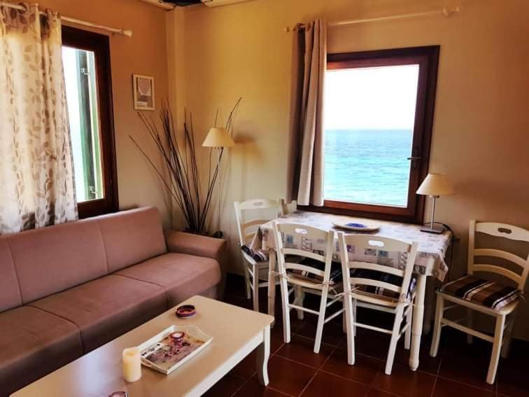 Aegean Bliss Residences Karfas Карфас Екстер'єр фото